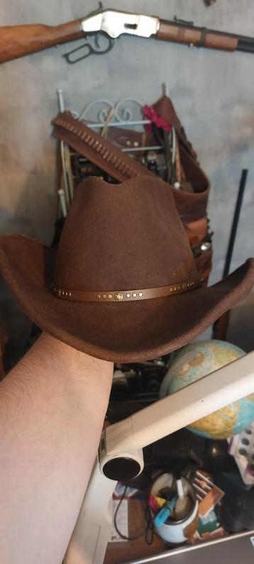 Ensemble cow boy Chapeau laine USA et ceinturon cuir