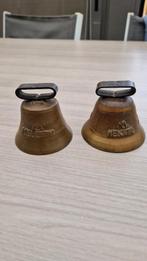 2 bronzen antieke bellen ., Antiek en Kunst, Ophalen of Verzenden, Brons
