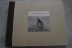ARNOLD VANDER HAEGHEN 1969-1942, Boeken, Kunst en Cultuur | Fotografie en Design, Ophalen of Verzenden, Gelezen