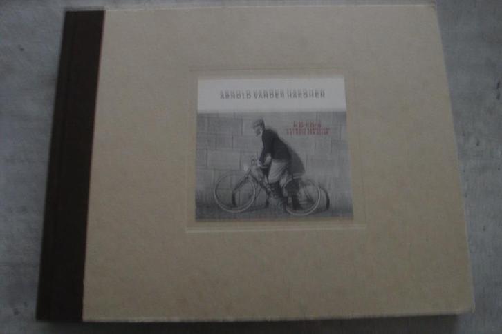 ARNOLD VANDER HAEGHEN 1969-1942, Boeken, Kunst en Cultuur | Fotografie en Design, Gelezen, Ophalen of Verzenden
