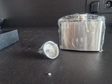 Alcoholfles  beschikbaar voor biedingen