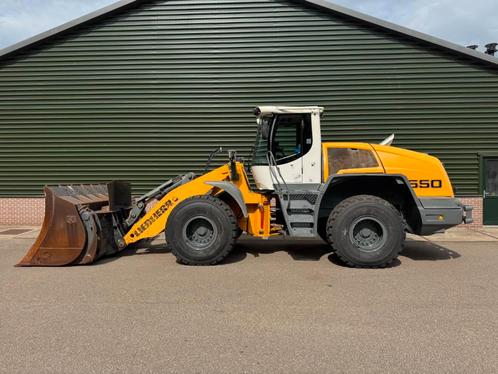 Liebherr L 550 2Plus2 (bj 2015), Zakelijke goederen, Machines en Bouw | Kranen en Graafmachines, Wiellader of Shovel