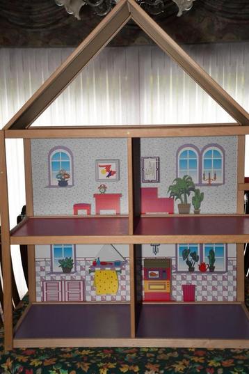 Barbie poppenhuis beschikbaar voor biedingen