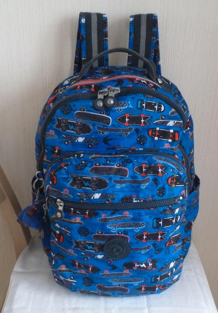 Kipling sac à dos bleu encre à dessins 7 à 77 ans + singe, Bijoux, Sacs & Beauté, Sacs | Sacs à dos, Utilisé, Kipling, 25 à 40 cm