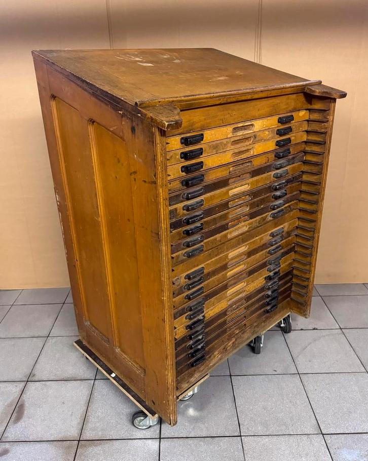letterkast / zetbok / drukkerij kast, Antiek en Kunst, Curiosa en Brocante, Ophalen