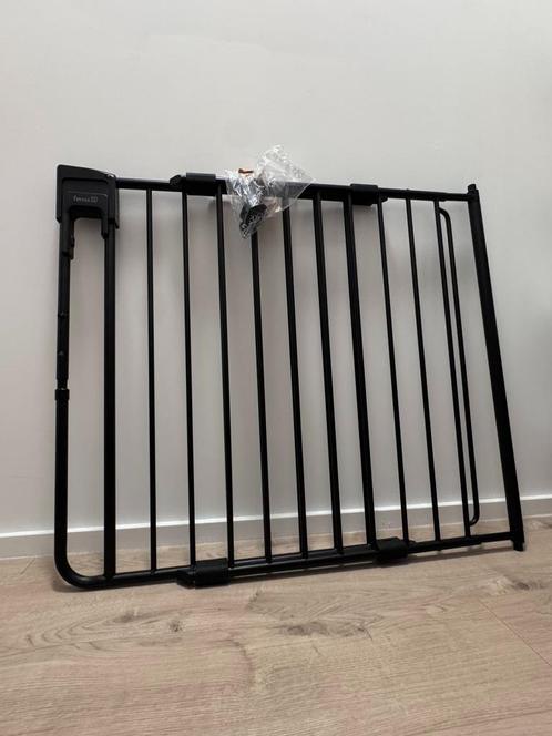 Fenss SafetyDoor traphekje – mat zwart, Kinderen en Baby's, Traphekjes, Zo goed als nieuw, Schroefhekje, Metaal of IJzer, 115 cm of meer