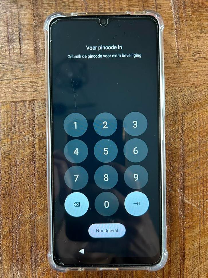 Smartphone Redmi A3 Xiaomi met beschermhoesje nieuwstaat, Telecommunicatie, Mobiele telefoons | Overige merken, Zo goed als nieuw
