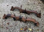 Twee antieken paarden- of ossenjukken, Enlèvement, Utilisé