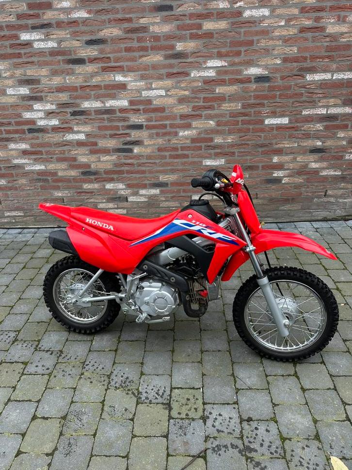 Honda crf 110 / 2021, Fietsen en Brommers, Brommers | Crossbrommers, Zo goed als nieuw, Honda, Ophalen