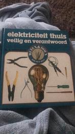 Elektriciteit thuis veilig en verantwoord, Boeken, Studieboeken en Cursussen, Ophalen of Verzenden, Zo goed als nieuw