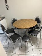 Eettafel (uittrekken mogelijk tot 1m50) + 5 stoelen+tabouret, Ophalen