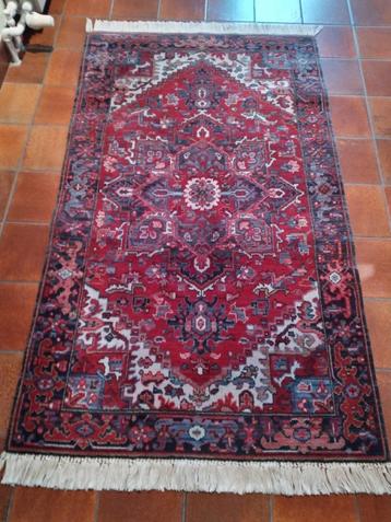 tapijt beschikbaar voor biedingen