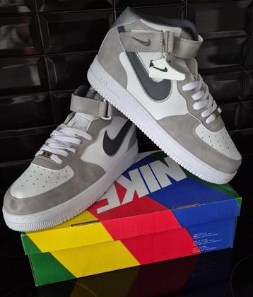 NIKE AIR FORCE ONE (44)