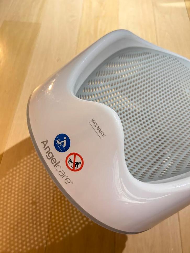 Angelcare Siège de bain baignoire ou douche, Enfants & Bébés, Bains & Soins, Comme neuf, Siège de bain ou Anneau de bain, Autres marques