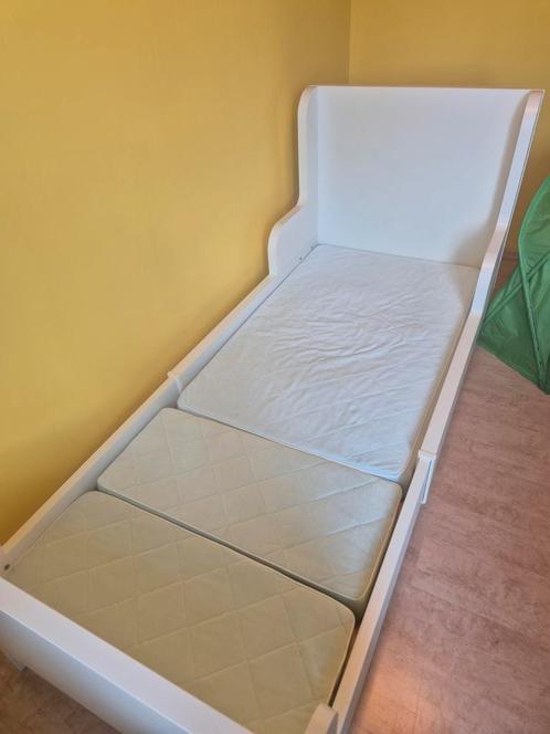 Ikea meegroeibed Busunge, Kinderen en Baby's, Kinderkamer | Bedden, Zo goed als nieuw, Matras, Ophalen