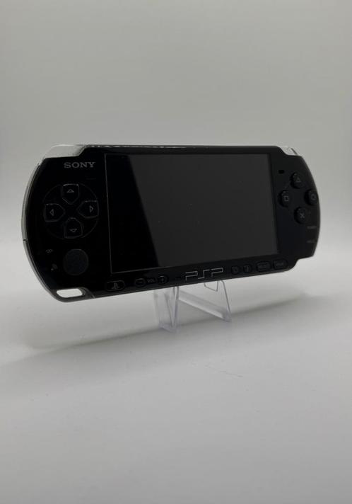 Sony PSP 3004 (Zwart) – Werkt perfect + Nieuwe batterij, Games en Spelcomputers, Games | Sony PlayStation Portable, Zo goed als nieuw