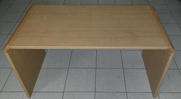 dactylo-/kinderbureau beschikbaar voor biedingen