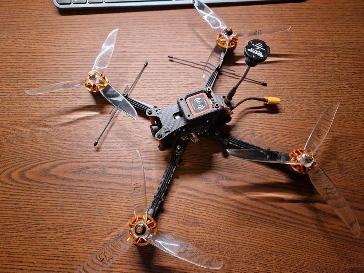 Upgraded 7" extra long range- Analog - ELRS, TV, Hi-fi & Vidéo, Drones, Reconditionné, Drone avec caméra, Enlèvement ou Envoi