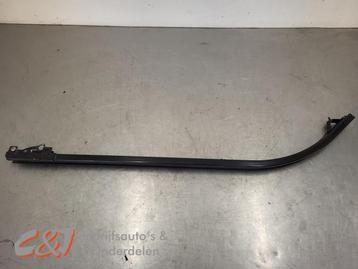 Rail porte coulissante droite d'un Mercedes Vito, Enlèvement ou Envoi, 3 mois de garantie, Utilisé, Mercedes-Benz
