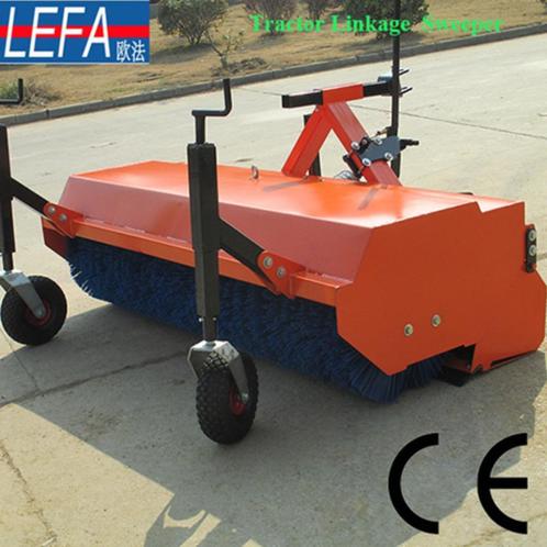 veegborstel lefa sp115 voor minitractor op cardan, Motos, Quads & Trikes, jusqu'à 11 kW, 1 cylindre, Enlèvement ou Envoi