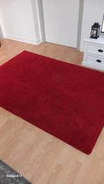 Tapis, Enlèvement, Rouge
