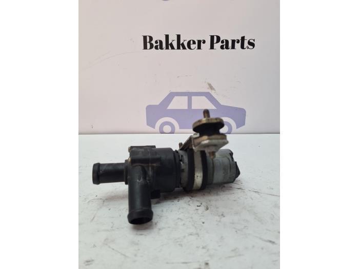 Extra waterpomp van een Ferrari F430, Auto-onderdelen, Airco en Verwarming, Ferrari, Gebruikt, 3 maanden garantie