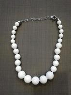 Halsketting dames, NIEUW wit, TiTTo, Handtassen en Accessoires, Kettingen, Ophalen of Verzenden, Nieuw, Wit