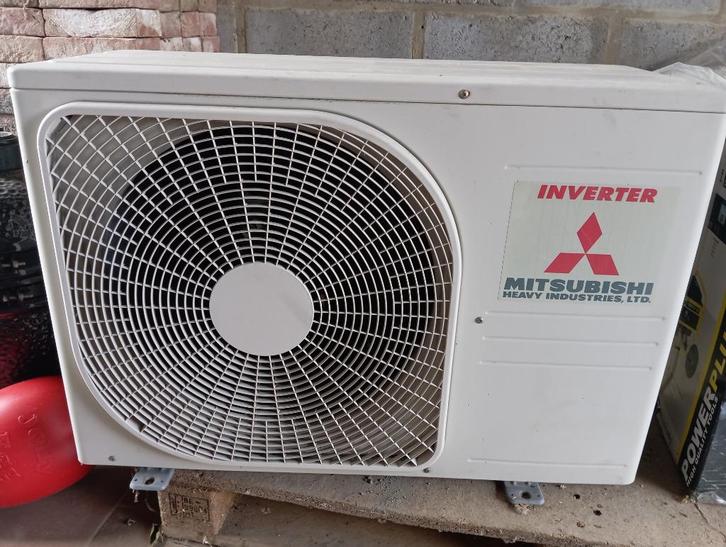 Mitsubishi Air Conditioner Buitenunit SRC35ZM-S, Elektronische apparatuur, Airco's, Gebruikt, Koelen en Ontvochtigen, Verwarmen
