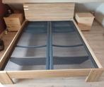 Lit + sommiers + tables de nuit, Maison & Meubles, Enlèvement, Utilisé