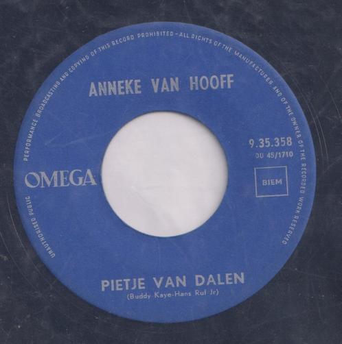 Anneke Van Hooff – Pietje Van Dalen / Bel me op - Single, Cd's en Dvd's, Vinyl Singles, Gebruikt, Single, Nederlandstalig, 7 inch