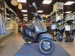 New Vespa Primavera S 125cc met €350 gratis accessoires, Motoren, Scooter, Bedrijf, 125 cc, 11 kW of minder