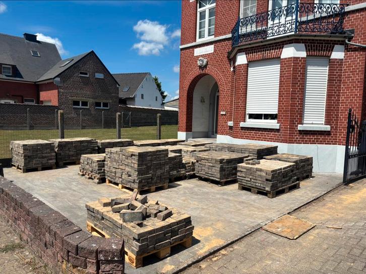 Klinkers - beton - GRATIS op te halen - REEDS GESTAPELD, Tuin en Terras, Tegels en Klinkers, Klinkers, Beton, Ophalen