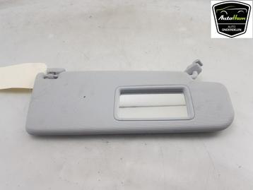 ZONNEKLEP Volkswagen Up! (121) (01-2011/11-2023) beschikbaar voor biedingen