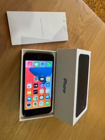 I phone 7   64GB. Perfecte staat geen schade beschikbaar voor biedingen