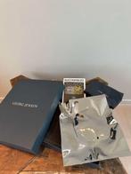 Georg Jensen Verner Panton, Enlèvement