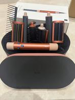 DYSON AIRWRAP COMPLEET LANG ORANJE, Handtassen en Accessoires, Uiterlijk | Haarverzorging, Ophalen, Nieuw, Haarspeld