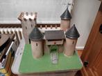 Speelgoedkasteel vintage, Ophalen, Nieuw, 1:35 tot 1:50, Diorama