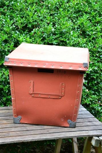 ancienne boîte de rangement, Enlèvement
