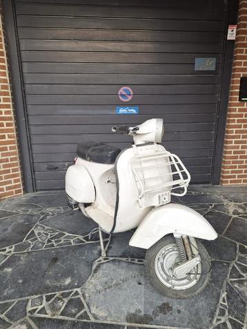 Vespa PX 200 espagnole (DS 200) beschikbaar voor biedingen