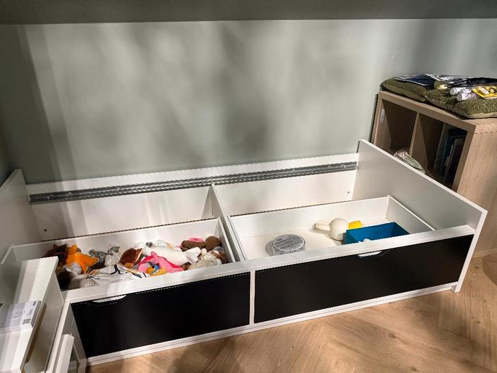 IKEA BRIMNES bedframe met 2 lades - wit/zwart - 80 x 200 cm, Huis en Inrichting, Slaapkamer | Bedden, Zo goed als nieuw, Eenpersoons