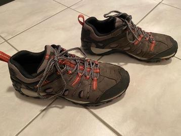 MERRELL- Chaussures de randonnées homme - Taille 42 beschikbaar voor biedingen