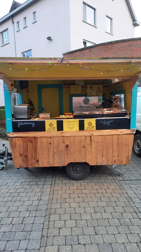 KLEURRIJKE FOODTRUCK (CARAVAN), Zakelijke goederen, Horeca | Overige, Ophalen
