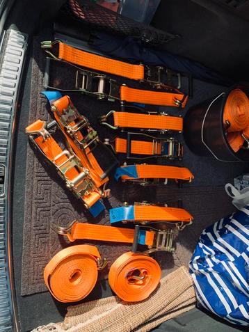 Nieuwe spanriemen te koop beschikbaar voor biedingen