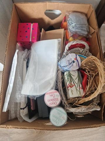 Geschenkverpakking beschikbaar voor biedingen