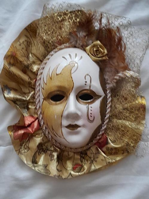 Masques en porcelaine, Antiquités & Art, Antiquités | Céramique & Poterie, Enlèvement