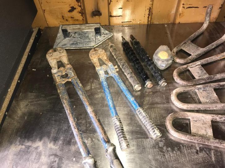 Draadscharen, welfselhaken, waterpassen, enz…, Doe-het-zelf en Bouw, Gereedschap | Handgereedschap, Gebruikt, Ophalen