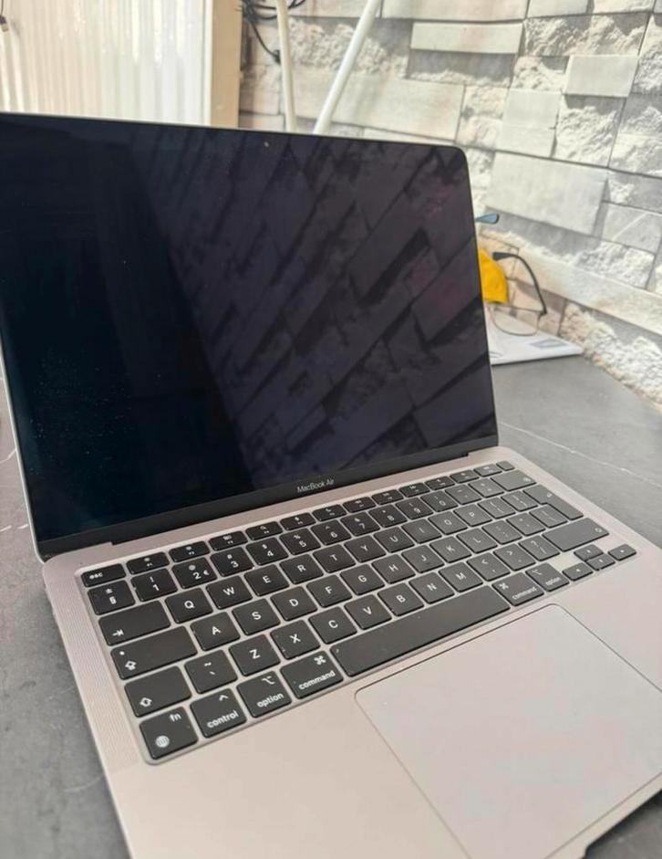 Macbook Air M1 (2021) space grey, Computers en Software, Apple Macbooks, Zo goed als nieuw, MacBook, 256 GB, 8 GB, Ophalen