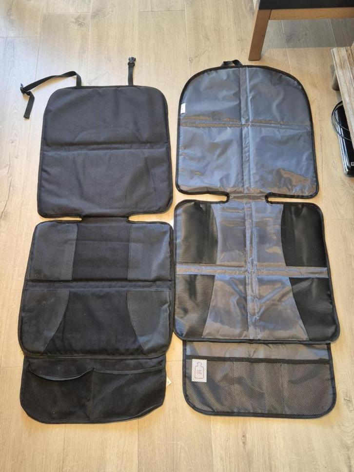 2 autostoelbeschermers, Kinderen en Baby's, Autostoeltjes, Ophalen of Verzenden