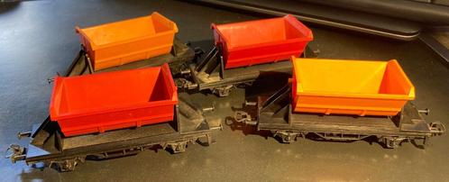 2043. Lot de 4 wagons-bennes H0 Märklin., Hobby & Loisirs créatifs, Trains miniatures | HO, Utilisé, Wagon, Märklin, Enlèvement ou Envoi