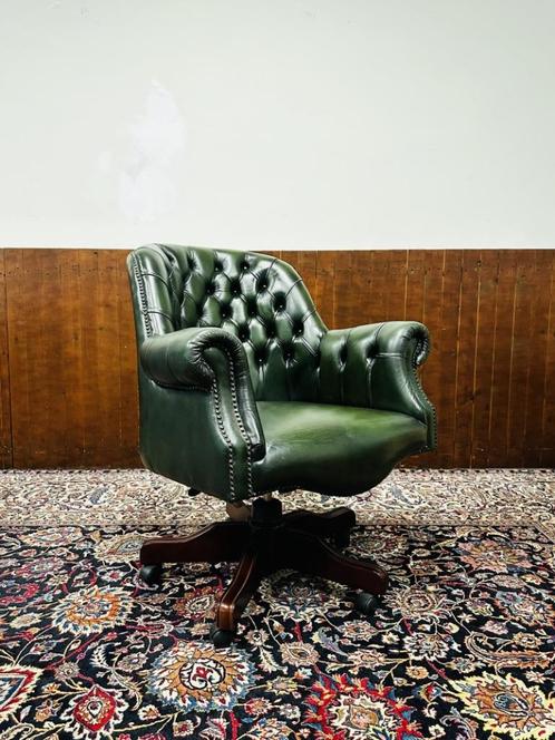 Luxe Klassiek Engel Chesterfield Bureaustoel, Antiek en Kunst, Antiek | Kantoor en Zakelijk, Ophalen of Verzenden